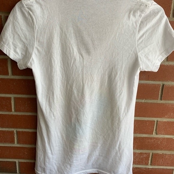 Green Day Revolution Radio V-Neck Tee - Picture 4 of 6